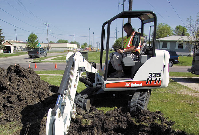 bobcat digging